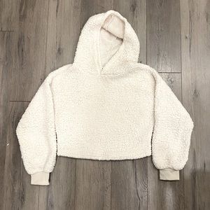 Fluffy Sherpa cropped hoodie